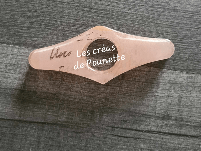 Marque-page style vintage 5 et sa bague de lecture