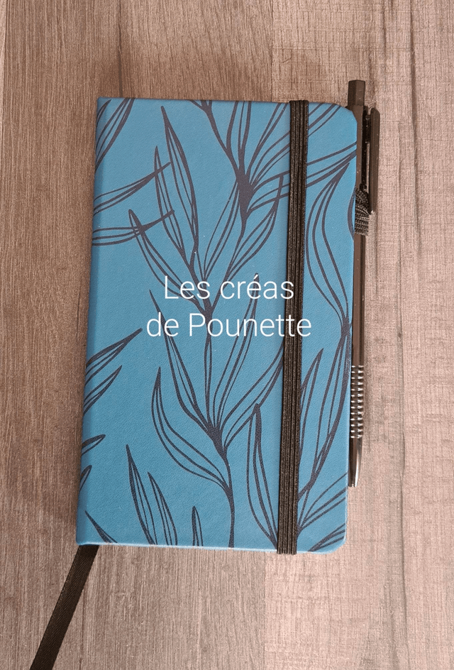 Petit carnet en simili cuir avec crayon à personnaliser