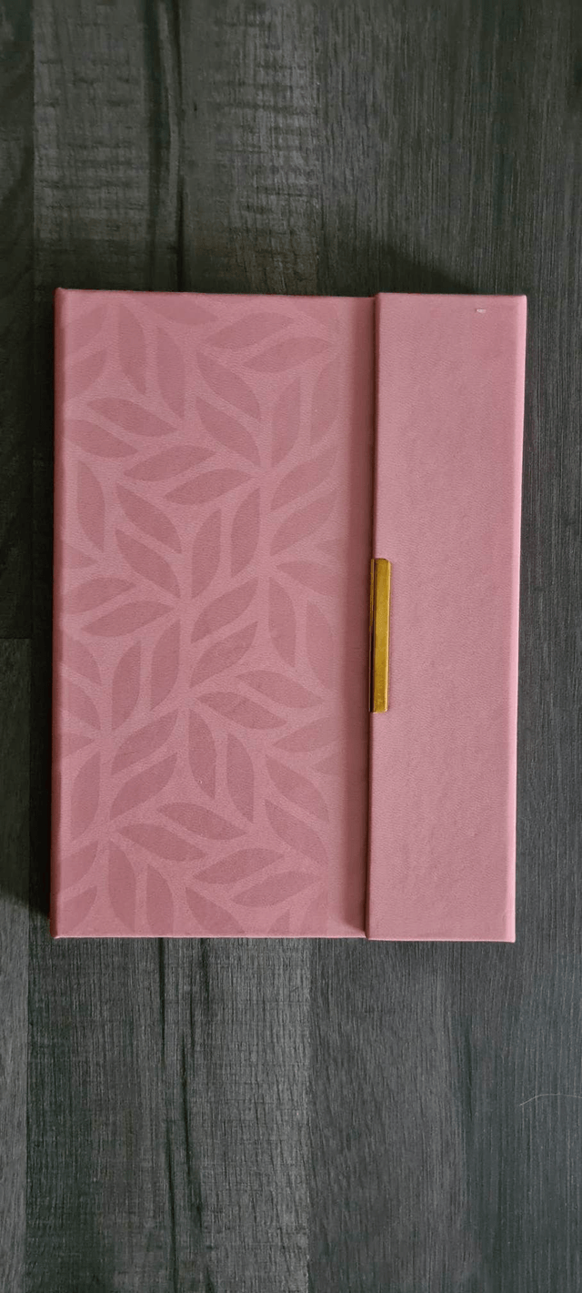 Grand carnet en simili cuir à personnaliser