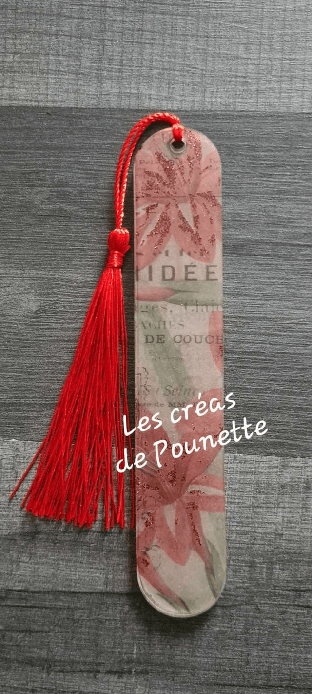 Marque-page style vintage 1 et sa bague de lecture