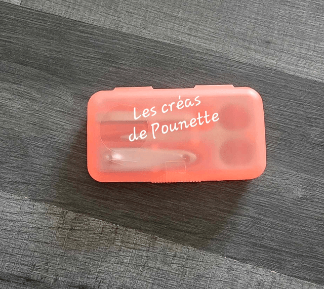 Petite boîte de manucure à personnaliser