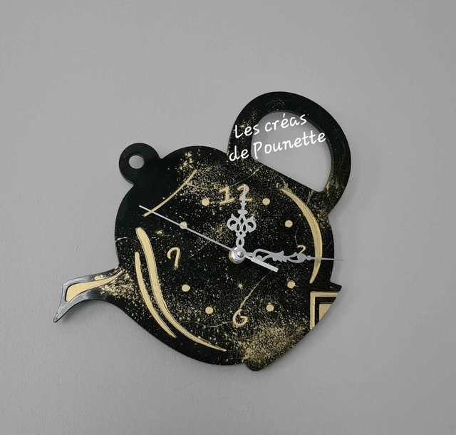 Horloge théière