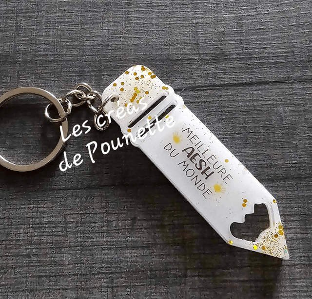 Porte clés crayon AESH