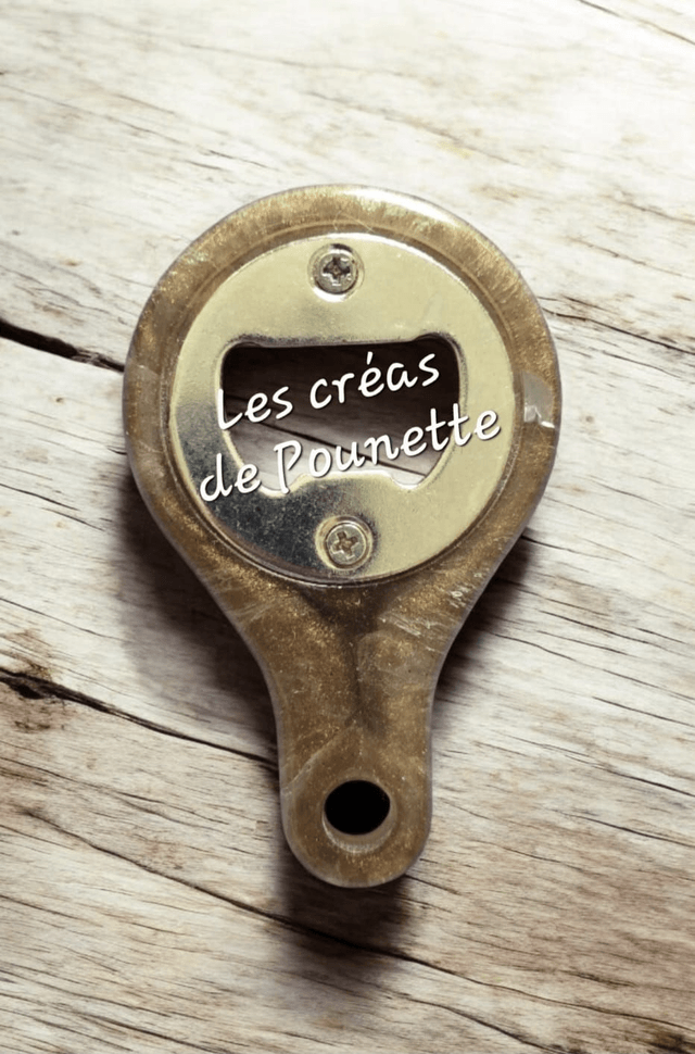 Petit décapsuleur