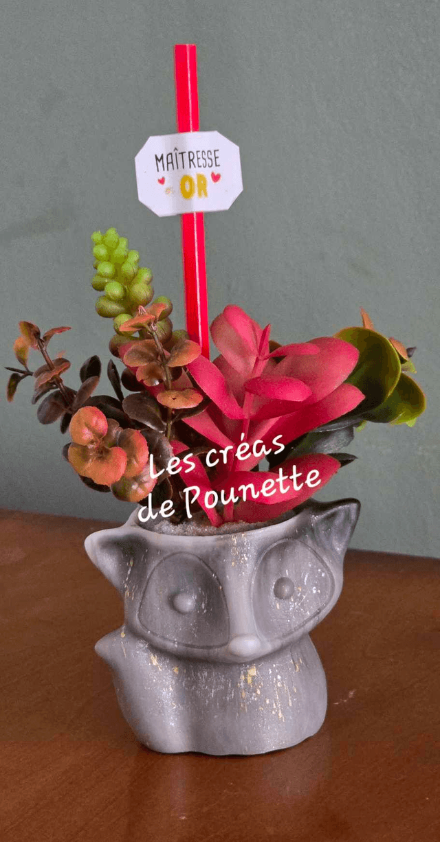 Pots animal décorés avec crayon - partie 1