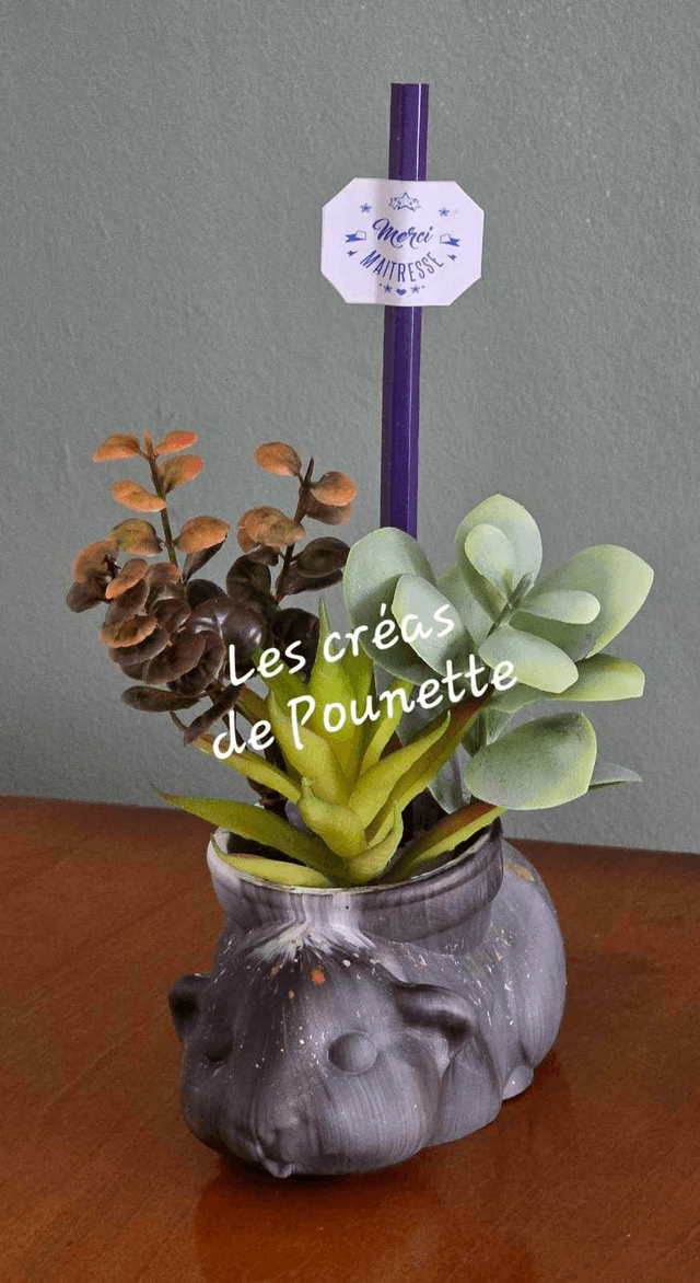 Pots animal décorés avec crayon - partie 1