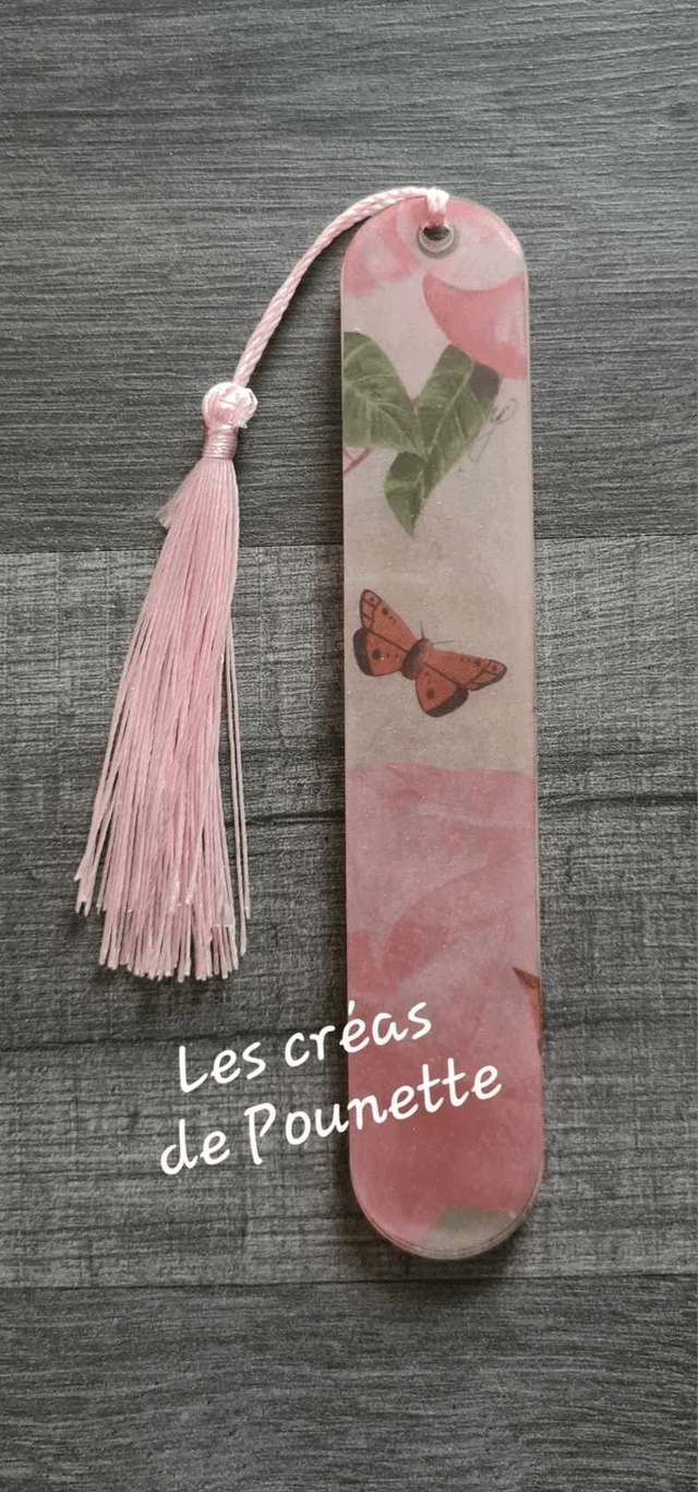 Marque-page style vintage 3 et sa bague de lecture