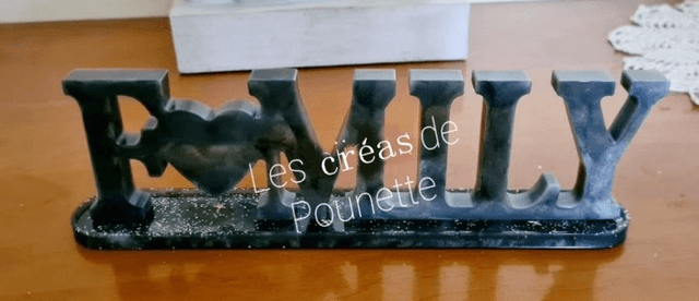 Mots décoratifs à personnaliser