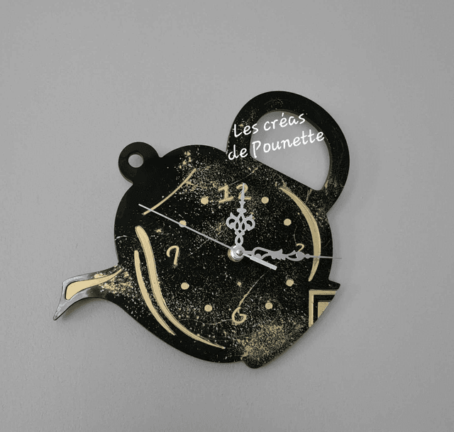 Horloge théière
