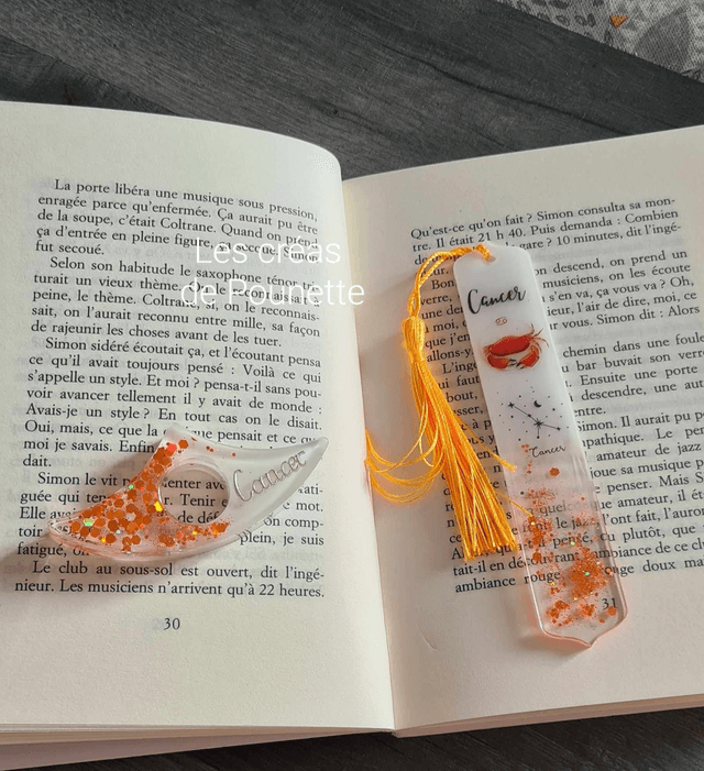 Marque-page &quot;cancer&quot; et sa bague de lecture